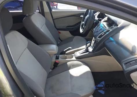 2014 Ford Focus Se from USA, damaged, VIN 1FADP3K21EL200233